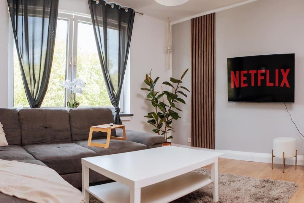 Sunny & Cozy - Netflix - Wifi - City - 4 Person Essen Exterior photo
